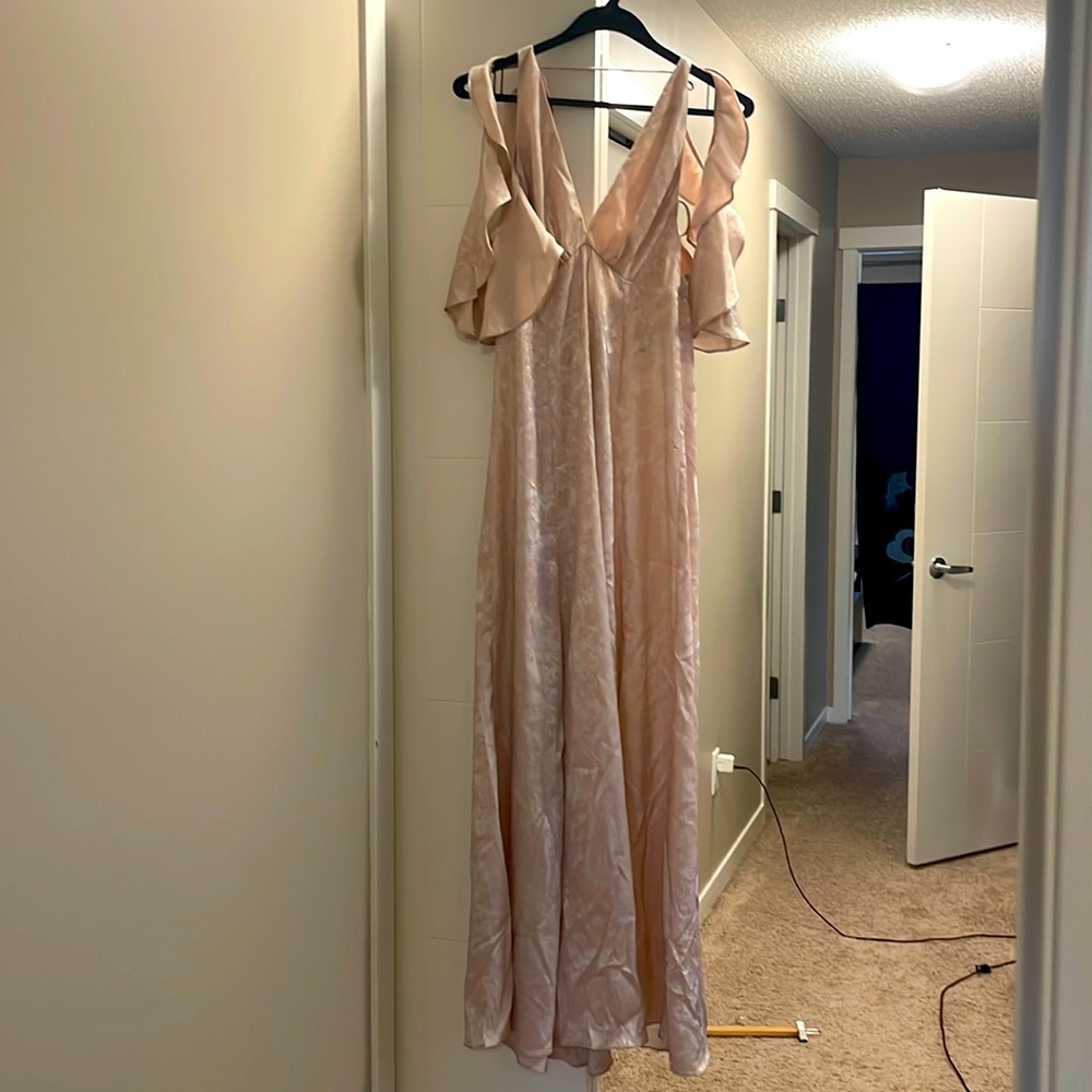 Bridesmaid dress，only wore once. Can be formal dress